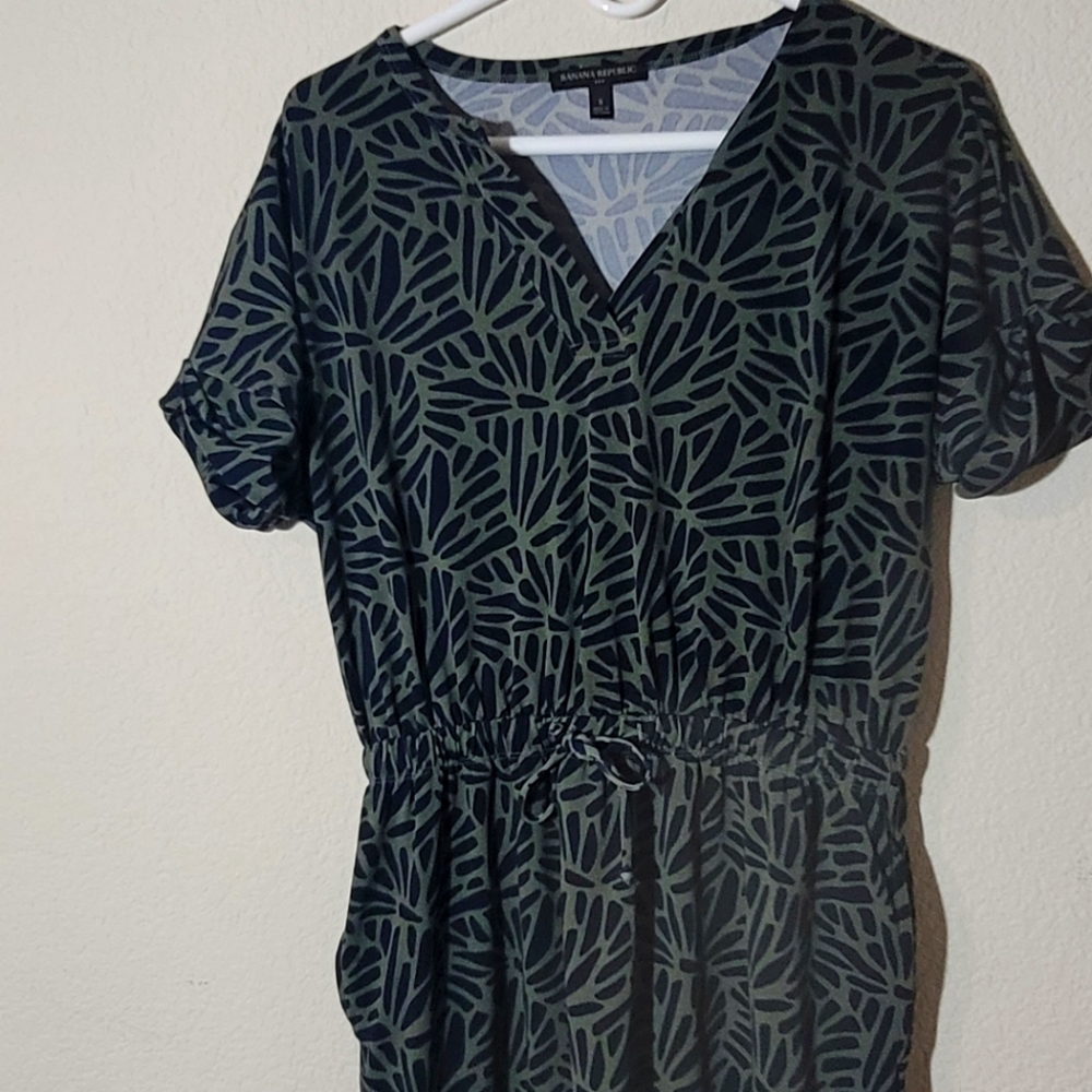 Banana republic dress size S. Bin 15